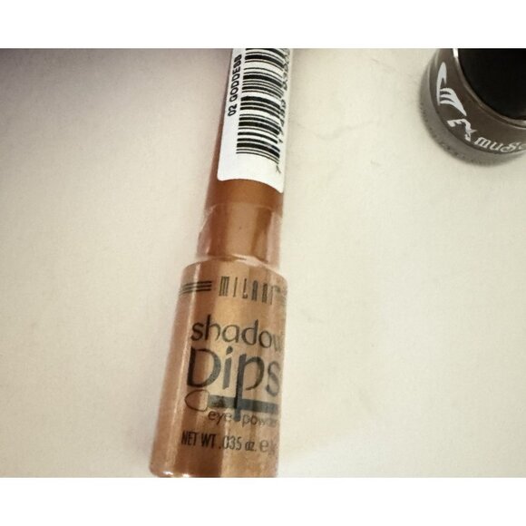 Lot of 2 Eye Makeup Milani Shadow Dips Goddess 02 & Amuse Gel Liner New - Picture 2 of 3